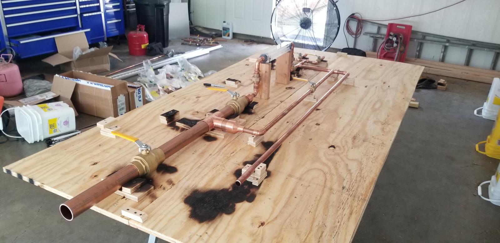 Pipefitting the manifold