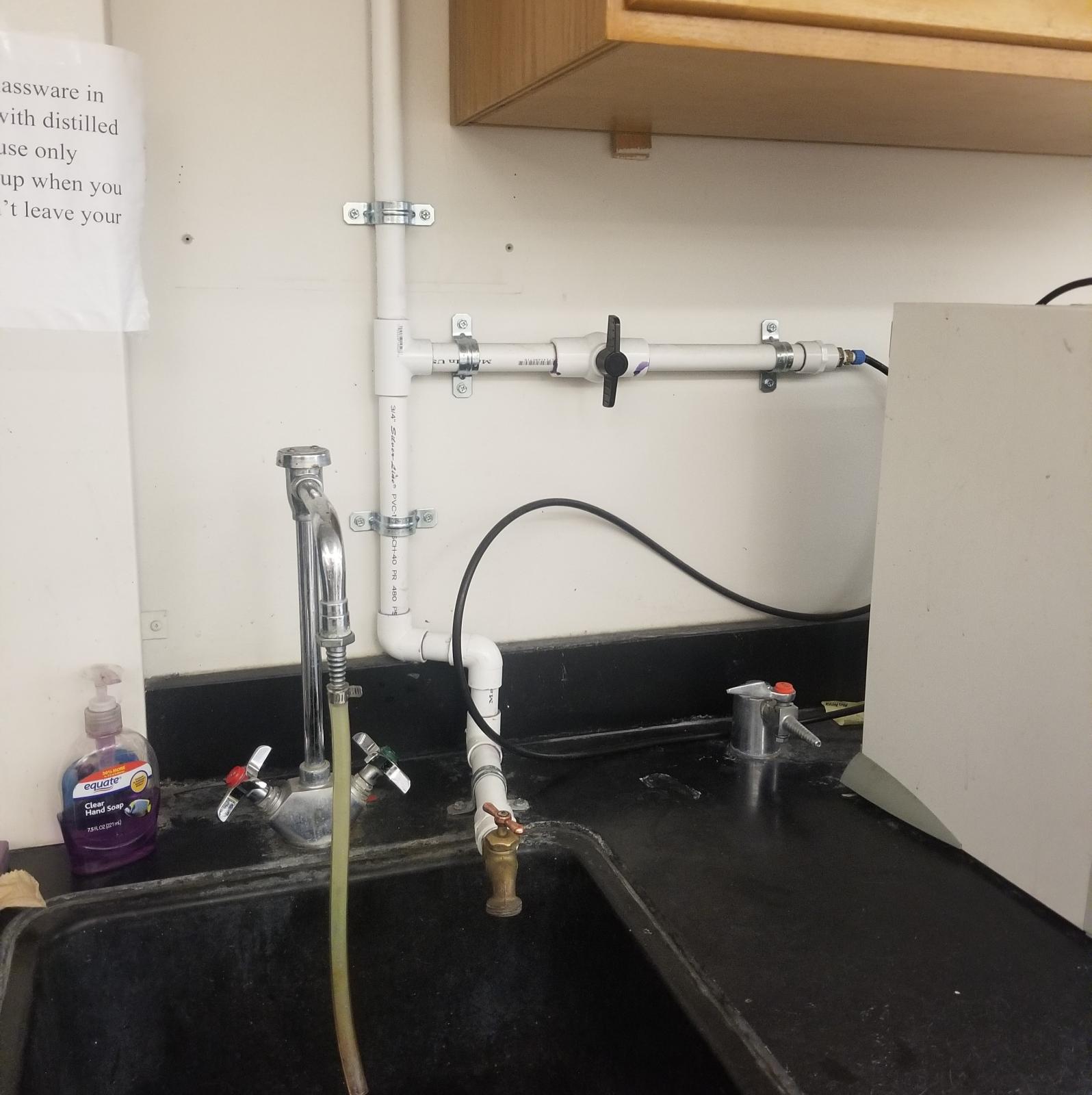 DI waterline in HL 2228