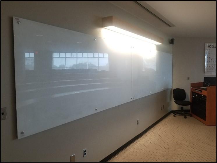 New Glassboard in HL 1144