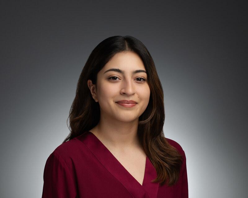 Jocelyn Lamore Headshot